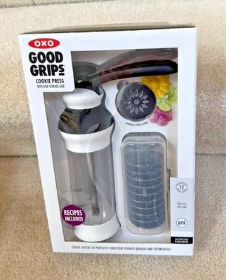 Juego de prensa de galletas OXO Good Grips 14 piezas con 12 discos de acero inoxidable y estuche y caja Foto 1 de 4