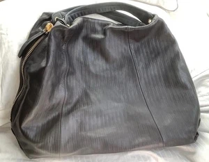 Furla Tasche schwarz Leder hochwertiges weiches Leder neu andere - Bild 1 von 15