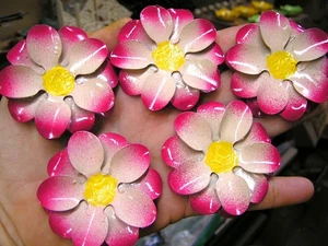 FIVE flat Pink Roses, metal flowers for Crafts, jewelry, embellishments, accents - Picture 1 of 2