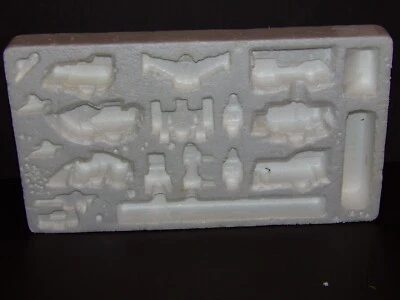 LOTE DE ESPUMA DIACLONE DEVASTATOR VERSIÓN TAIWAN DIECAST 6 EN 1 TRANSFORMADOR DE COLECCIÓN. Foto 1 de 2