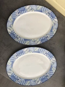 Zwei Servierplatten aus Porzellan von Wedgwood, Serie Indigo - Bild 1 von 2