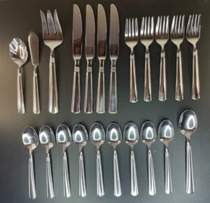NEW Pfaltzgraff KENILWORTH Stainless Flatware Lot of 22 Knives Forks Spoons - Picture 1 of 7