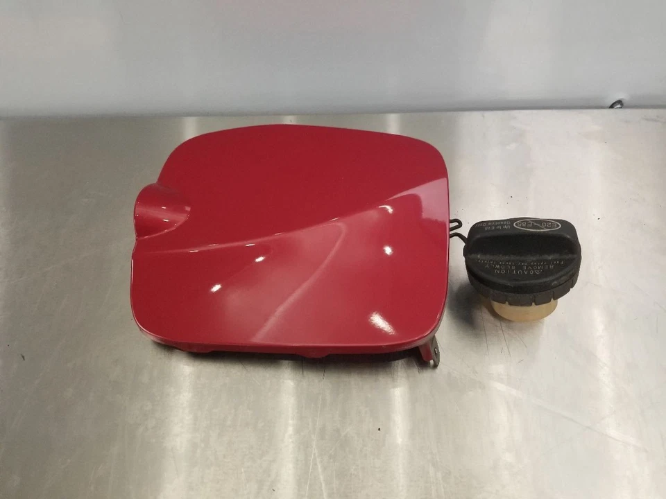 17 2017 TOYOTA TACOMA SR5 FUEL FILLER DOOR RED - Image 1 of 4
