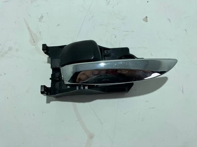 10 11 12 Lexus CT250H HS 250 H 2010 manija de puerta interior delantero izquierdo lado del conductor Foto 1 de 3