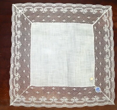 PAÑUELO DE BODA VINTAGE HANKY ETIQUETAS NUEVAS ENCAJE Y LINO EXQUISITA SOCIEDAD DAMA Foto 1 de 4