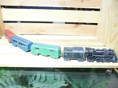 MIDGETOY TRAIN SET 5 piece set - Image 1 of 4