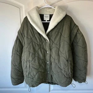 SEA NY Layla Oversized Faux Shearling Trim Quilted Washed Cotton Jacket Green XS - Bild 1 von 5