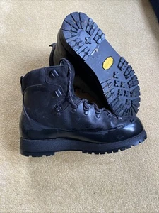1st edition Canada Goose Journey Boots. UK 10. EU 45 - Picture 1 of 8