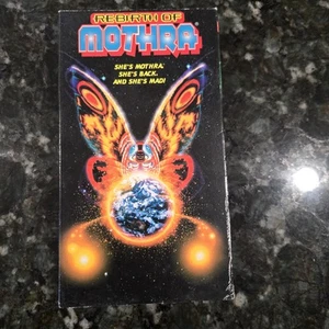 Rebirth of Mothra (VHS, 1999, Original Japanese Dubbed English) - Foto 1 di 9