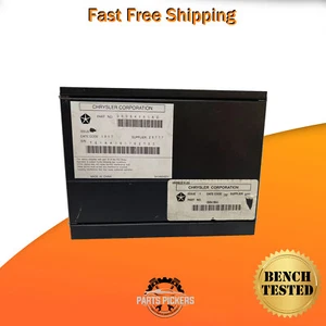 2007 Dodge Chrysler Audio Amplifier Unit 05064141AG 5064138AG Module 526 4E7-B2 - Picture 1 of 6