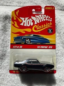2008 Hot Wheels Classic Series 3 69 Pontiac GTO #27 von 30 Spectraflame schwarz - Bild 1 von 3