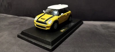 Mini Cooper S Modellino 1:24 Bburago - Immagine 1 di 4