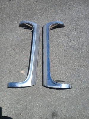 1993-1996 Cadillac Fleetwood Brougham Right & Left Fender Skirt - Image 1 of 2