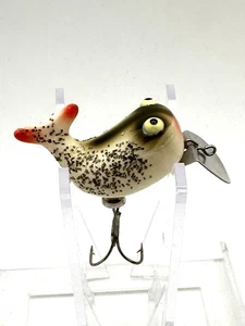 Antique Vintage Heddon Dowagiac Michigan Hi Tail Fishing Lure in silver flash - Imagen 1 de 3