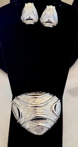 J.J. Jonette Silver Brooch And Clip-on Earrings Demi Set Geometric Textured - Picture 1 of 9