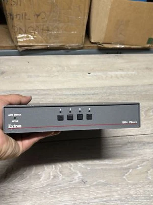 Extron Video Switch Active SW4 VGA xi - Image 1 of 4