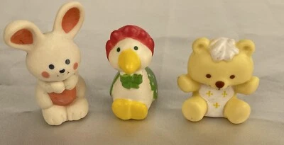 Figuras de colección Strawberry Shortcake Pet Goose Berry, Jelly Bear y Hopsalot Bunny juguete Foto 1 de 4