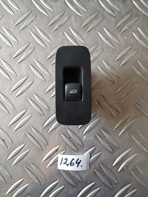 2014 VOLVO V40 1.6 TD D2 R-DESIGN REAR WINDOW CONTROL SWITCH 31394840 & 1303822 - Image 1 of 3