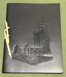Folleto de graduación de la Universidad de Kansas City 1954 - Mary F. McCain Marlow - Imagen 1 de 2