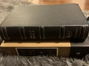 NIB KJV Compact Bible Maclaren Series Black Genuine Leather Comfort Print Sewn! - Foto 1 di 11