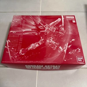 BANDAI MG 1/100 Astray Red Frame Flight Unit Premium Bandai Limited - Picture 1 of 2