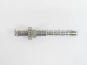 Nissan Genuine 15040-W0400 Oil Pump Drive Spindle 720 Pickup 200SX 79-86 - Bild 1 von 3