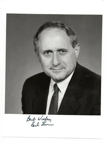 Senator Carl Levin SIGNED photo - longest serving senator in Michigan history - Picture 1 of 2