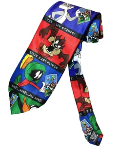 Cravatta nuova con etichette Looney Tunes collezione francobolli cartoni animati collezione francobolli multicolore nuova! - Foto 1 di 8