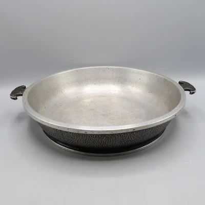 Sartén redonda vintage para freidora de pollo de aluminio martillado de 12" Guardian Service Ware Foto 1 de 4