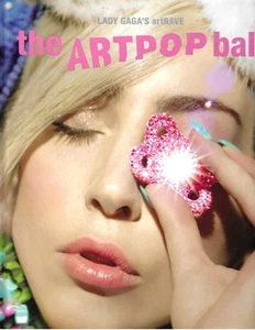LADY GAGA ARTRAVE-ARTPOP BALL-2014 TOUR PROGRAM HARDCOVER MINT RARE SALE - Picture 1 of 1