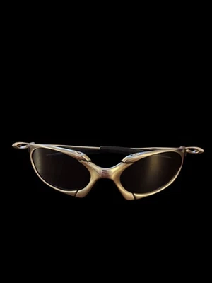 Oakley Romeo 1 Polarized Silver Frame Black Lenses X Metal Display Not Included  - Image 1 of 4