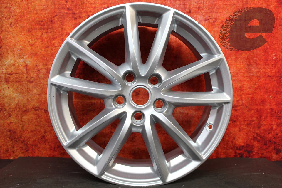 Llanta Land Rover Range Rover Sport 2013 2014 2015 2016 2017 19" OEM 72269  Foto 1 de 1