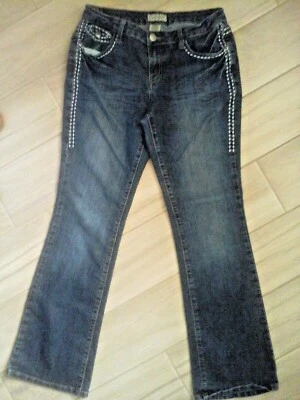 Pantalones de mezclilla Earl Jean adornados tiro bajo lavado medio corte bota talla 6  Foto 1 de 4