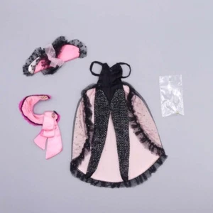 German Masquerade European Exclusive Barbie fashion 9472 from 1977 - Photo 1/8