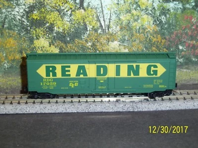 MTL MICRO-TRAINS N SCALE #32320 50' STND BOX PLUG DOOR READING #17059 - Image 1 of 3