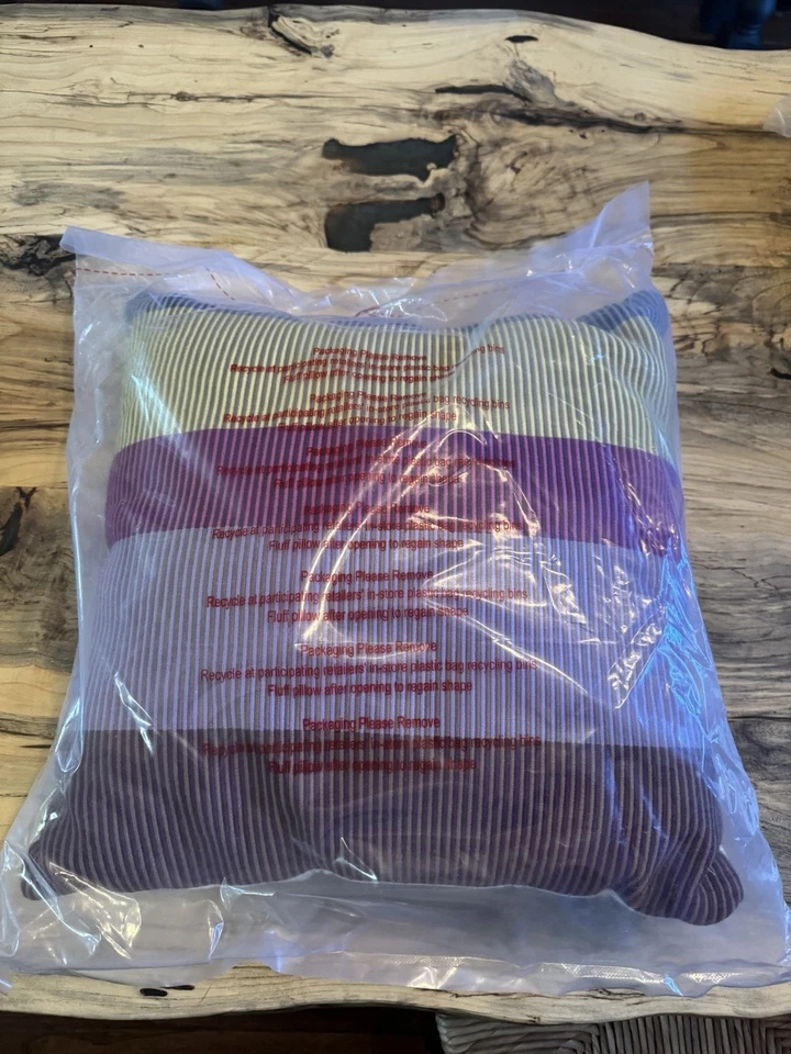 "Almohada decorativa multicolor - 17,5""x17,5""" Foto 1 de 1