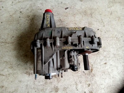 2007-2008 Dodge Dakota Transfer Case Assembly Model NV244 Used - Imagem 1 de 3