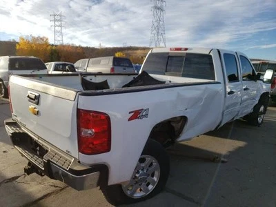 Used Differential Carrier Assembly fits: 2012 Chevrolet Silverado 2500 pickup Fr - Image 1 of 4
