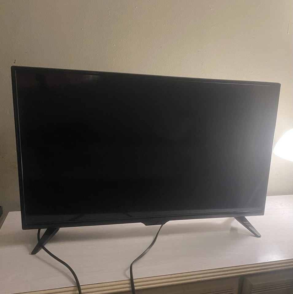 Insignia TV 32in 1080p 60hz - Image 1 of 1