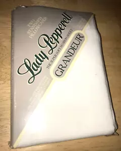 Funda de almohada vintage blanca sin hierro para dama Pepperell Grandeur DOS NUEVAS - Imagen 1 de 9
