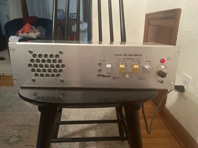 Monitor de audio Grass Instruments AM8 C - parcialmente probado (enciende) Foto 1 de 4