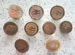 9 Vintage British Rail InterCity brass/silver uniform buttons - 25mm and 23mm - Picture 1 of 12
