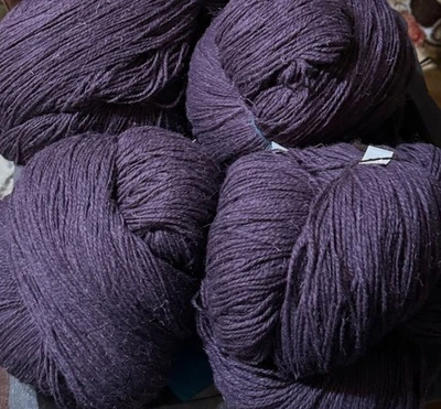 100% Schafwolle Strickgarn gefärbt Violett  (30,00€/1kg) - Bild 1 von 2
