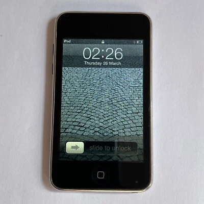 Apple iPod Touch 2nd Generation 8GB - Image 1 of 4