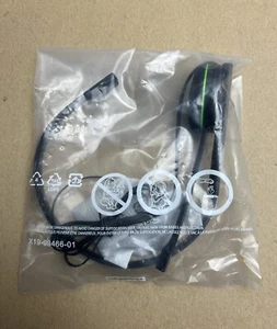 BRAND NEW MICROSOFT XBOX ONE WIRED HEADSET X19-09466-01 OEM FACTORY BLACK SEALED - Picture 1 of 1