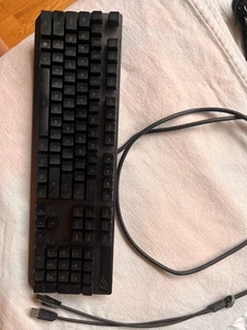 rog strix scope rx - Picture 1 of 4