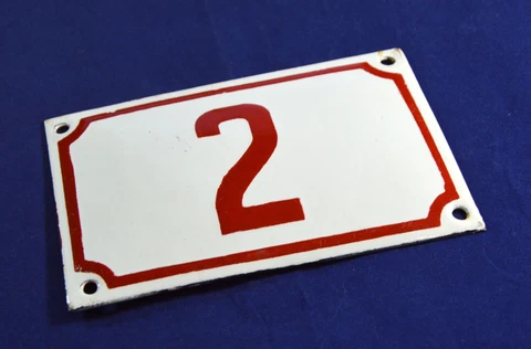 VINTAGE GERMAN ENAMEL HOUSE NUMBER SIGN "2" Original Cover