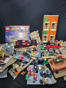 LEGO DC Comics Super Heroes Batman Classic Batcave 76052 - Picture 1 of 12