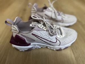 Nike React Vision Women's Shoes Venice Wave CI7523-500 Size 8.5 Excellent Condit - Picture 1 of 7