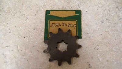 Piñón de motor Suzuki 1969 T20 TC250 27511-50760 NUEVO OEM Foto 1 de 4